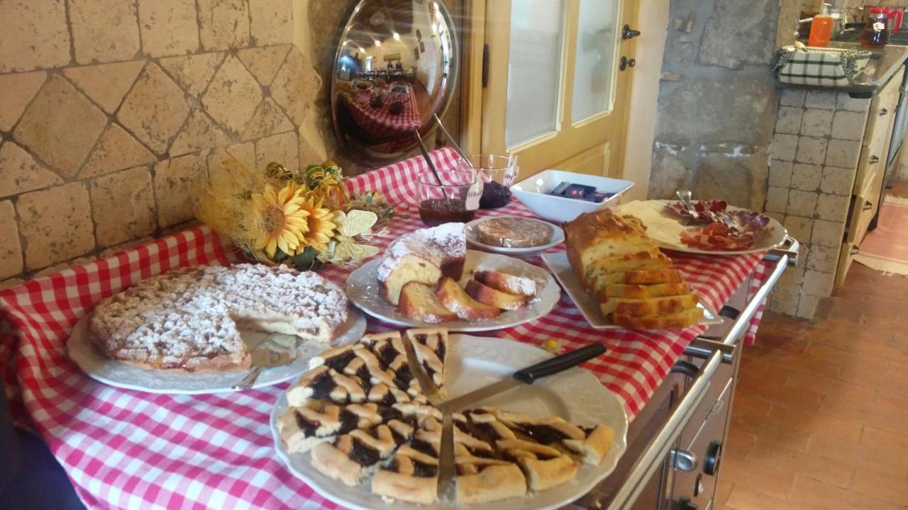 Casale Dei Gelsi Bed and Breakfast Castiglione In Teverina Εξωτερικό φωτογραφία