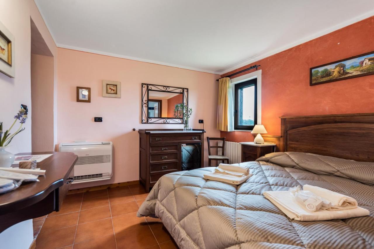Casale Dei Gelsi Bed and Breakfast Castiglione In Teverina Εξωτερικό φωτογραφία