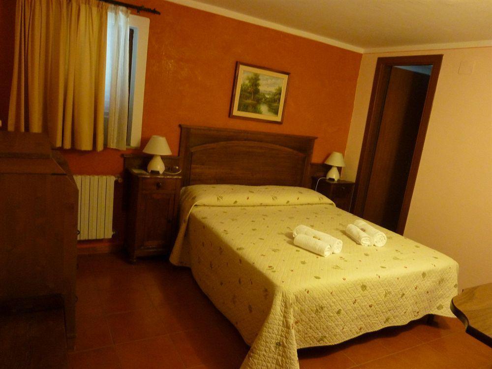 Casale Dei Gelsi Bed and Breakfast Castiglione In Teverina Εξωτερικό φωτογραφία