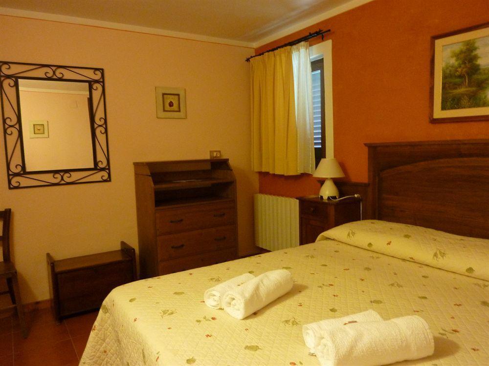 Casale Dei Gelsi Bed and Breakfast Castiglione In Teverina Εξωτερικό φωτογραφία
